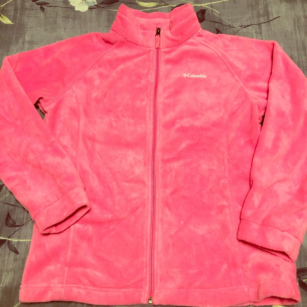 Columbia Fleece sweater. Excellent condition.